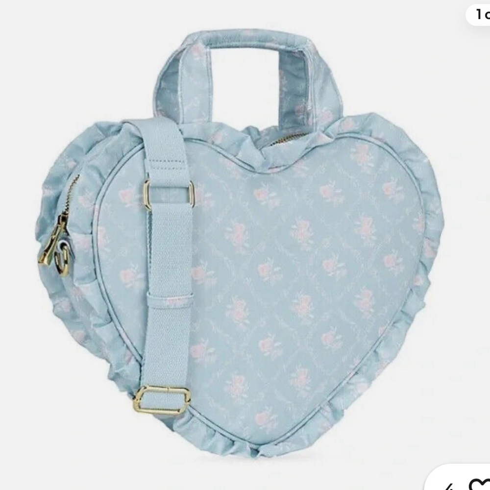 Stoney clover nylon heart crossbody NWT great gift!
